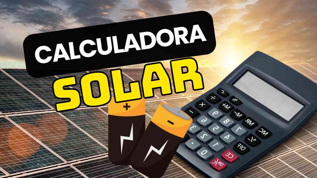 Ilustração de uma calculadora ao lado de duas baterias estilizadas sobre um fundo de painéis solares ao pôr do sol. Acima, há um destaque de texto com as palavras 